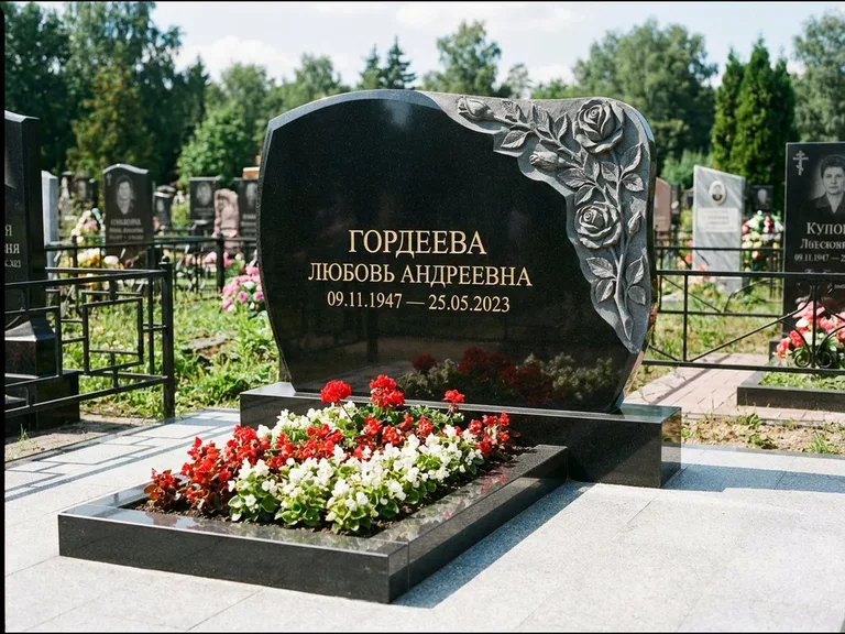Памятник с барельефом — выполненная работа 16 в Альметьевске
