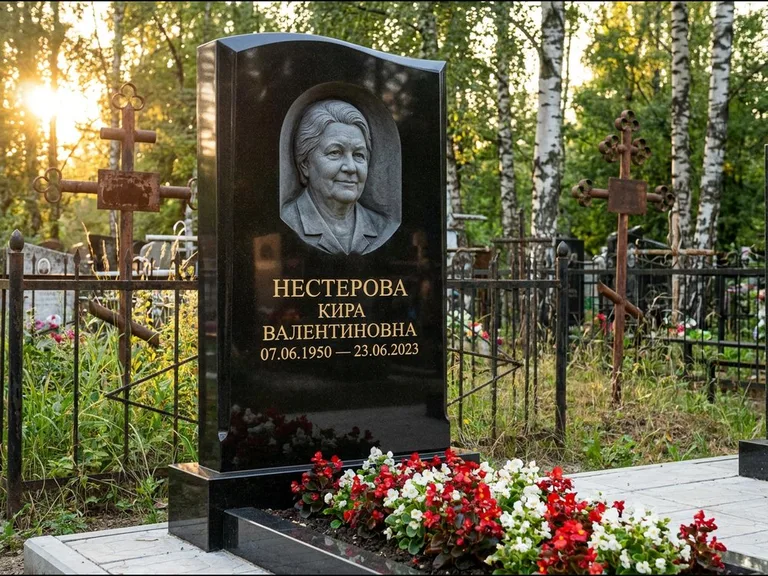 Памятник с барельефом — выполненная работа 24 в Альметьевске