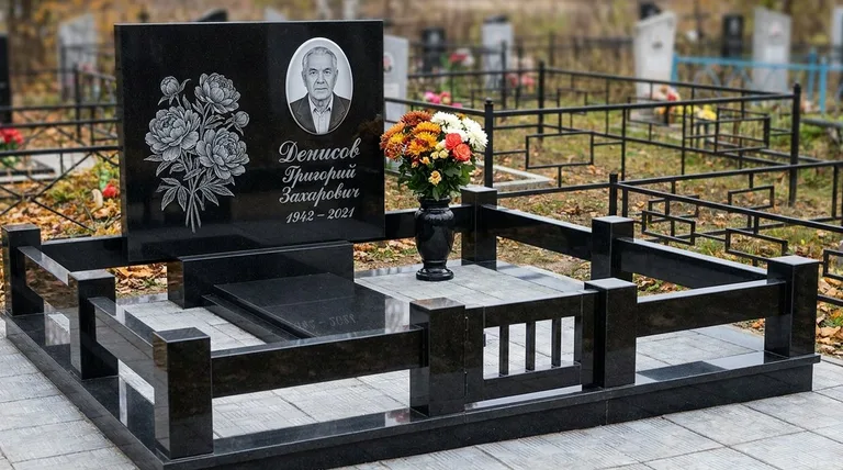 Памятник с гравировкой пионов — выполненная работа «Денисов» в Альметьевске