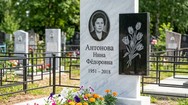Памятник с гравировкой тюльпанов — выполненная работа «Антонова» в Альметьевске