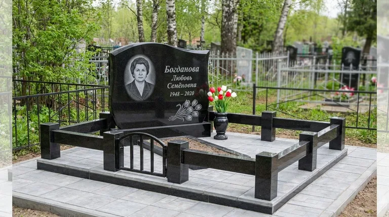 Памятник с гравировкой тюльпанов — выполненная работа «Богданова» в Альметьевске