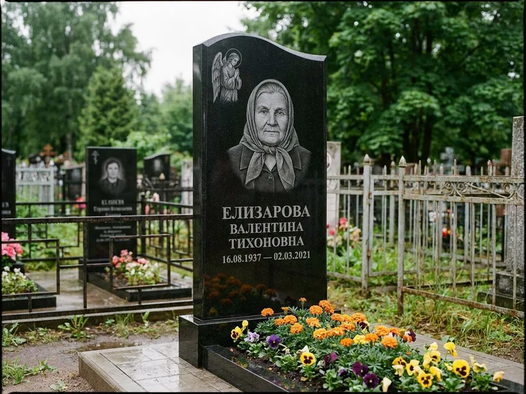 Памятник с гравировкой ангела — гравировка ангела с голубем по диагонали стелы, работа «Пантелеева» в Альметьевске