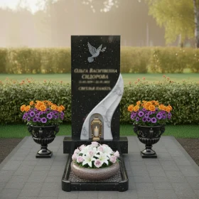 Гранитный памятник для мемориального комплекса - ПН136