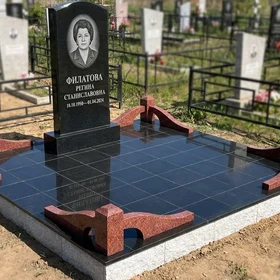 Комбинированный памятник