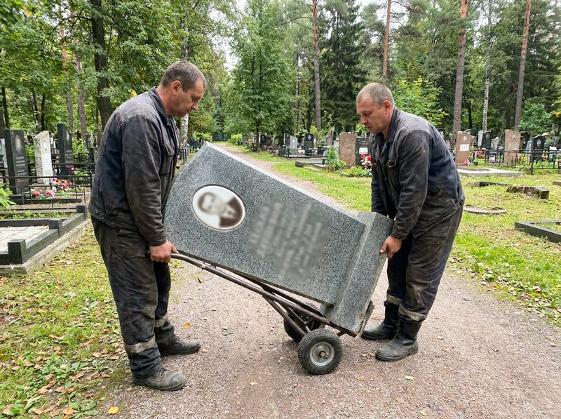 Демонтаж памятника в Альметьевске — пример 4